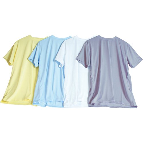 Funktionsshirts in verschiedenen Farben, die sich beducken lassen.